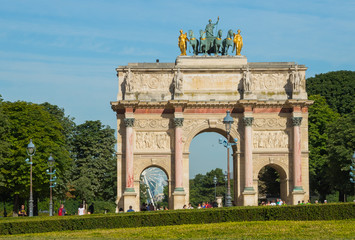 Fototapeta na wymiar L´Arc de Triomphe du Carrousel