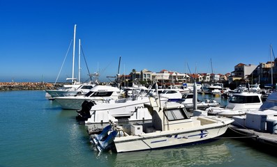 Fototapeta premium Landscape with the Harbour Island Marina in Gordons Bay