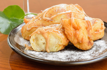 banana fritters