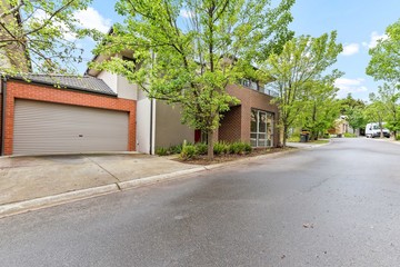 Empty and unfurnished brand new apartment