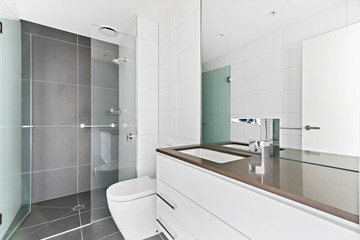 Empty and unfurnished brand new apartment