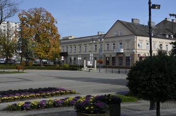 Radom , ulica Żeromskiego , kamienice w Radomiu , stare kamienice , Radom  , ulice w Radomiu , kościół Radom , Żeromski , Radom architektura , historyczny Radom , kamienice , ulice Radom  © Szymon