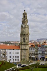Fototapeta na wymiar Torre dos Clérigos de Nicolau Nasoni, em Portugal, Porto