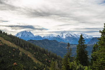 Fototapeta na wymiar Bayrische Alpen