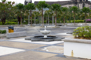 Malaysian mosque in Kuala Lumpur, Buildiung Asia
