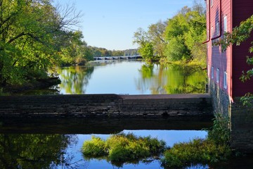 View of the Delaware and Raritan (D&R) canal in Kingston, New Jersey, in the fall - obrazy, fototapety, plakaty
