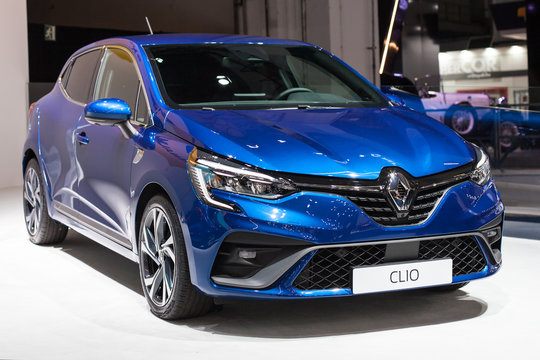 Renault Clio RS Line at Automobile Barcelona 2019