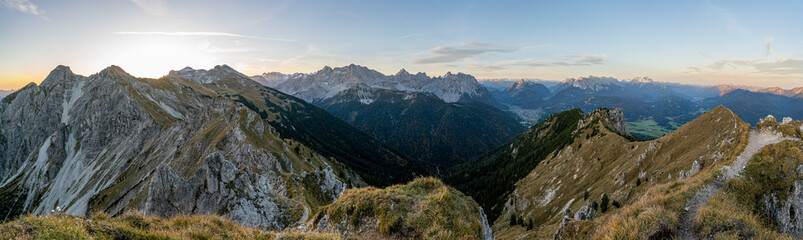 Fototapeta premium Alpenpanorama im Karwendel