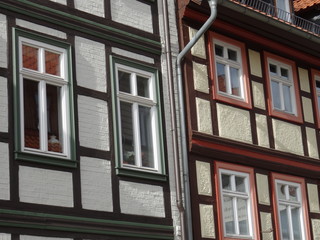Obraz premium Fachwerkhaus-Fenster