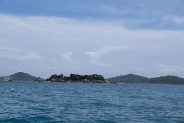 Fototapeta na wymiar The beautiful islands of the Seychelles
