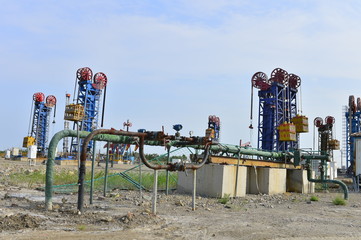 Fototapeta na wymiar Oil pump working in the outdoor scene
