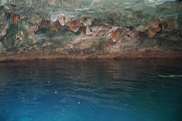 Cenote Calavera