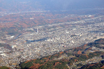武甲山山頂からの横瀬町を眺める