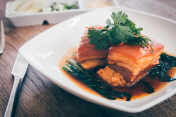 braised pork with soy sauce