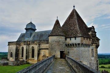 Fototapeta na wymiar Capilla del castillo de Biron en la Dordogna