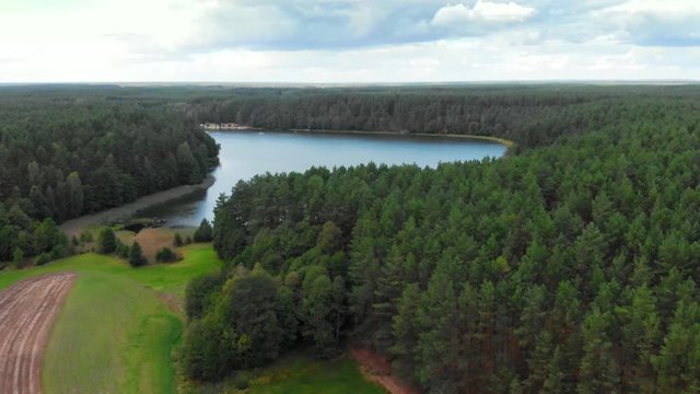 Aerial shot of glacial valley in wdzydze kiszewskie, poland.