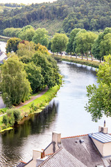 Chateaulin. La rivi&egrave;re Aulne aux abords du centre-ville. Bretagne. Finist&egrave;re 