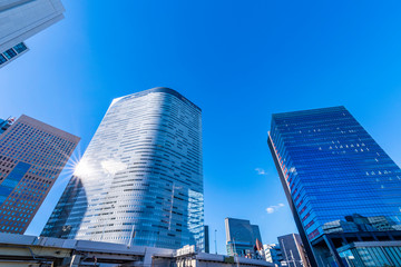 Obraz premium Sceneria wieżowca miasta Shiodome