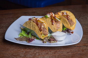 food, snack, fried, meal, plate, delicious, white, meat, nut, healthy, bowl, dish, appetizer, baked, dinner, isolated, sweet, bread, cuisine, tasty, nuts, almonds, dessert, lunch, roasted, sauce, tort