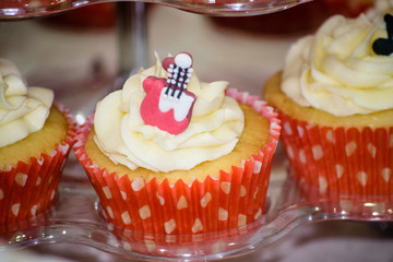 Cupcake with retro guitar