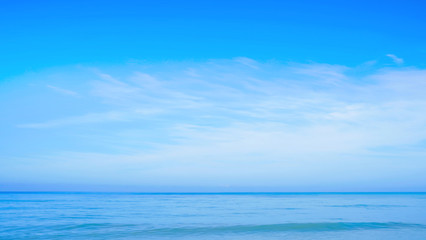 Obraz premium Background sky and sea ,Bright and enjoy your eye with the sky refreshing in Phuket Thailand.