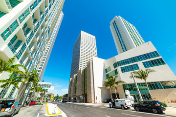 Skyscrapers in beautiful downtown Miami - obrazy, fototapety, plakaty