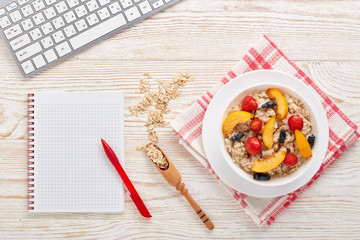 Oatmeal porridge. Healthy breakfast