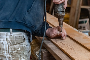 Setting up a guide for a circular saw.