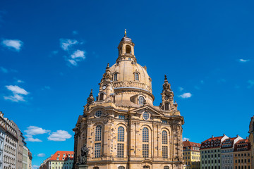 Fototapeta na wymiar Church of our Lady (Frauenkirche) at Neumarkt square in downtown of Dresden in summer with blue sky, Germany