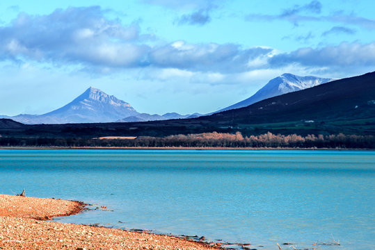 pantano de yesa huesca