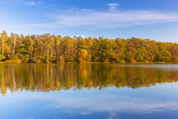 Fototapeta na wymiar Beautiful landscape of the lake in autumn, Poland