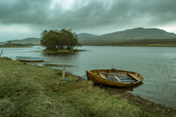 Fototapeta premium boat on the lake