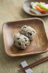 玄米赤飯のおにぎり