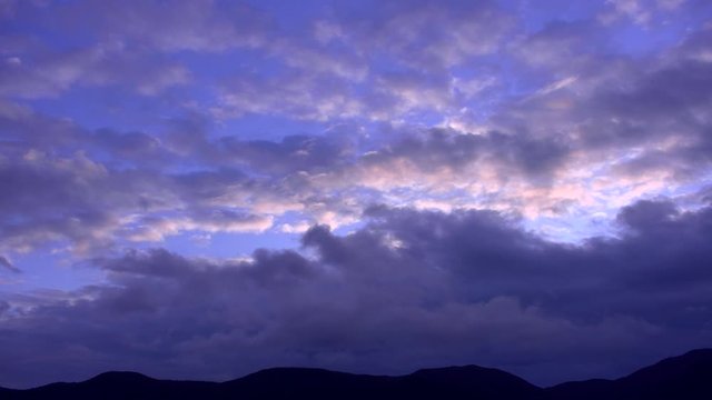 加計呂麻島の空と海
