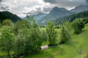 Fototapeta na wymiar in den Alpen