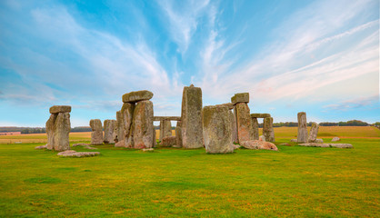 Naklejka premium Panorama of Stonehenge at cloudy sky - United Kingdom