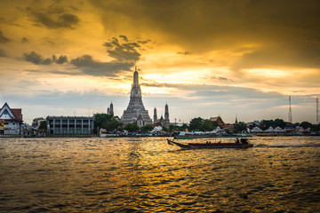 Wat Arun Temple at sunset in bangkok Thailand.