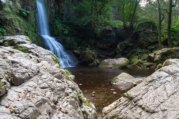 Fototapeta na wymiar Oneta Falls in Asturias, Spain