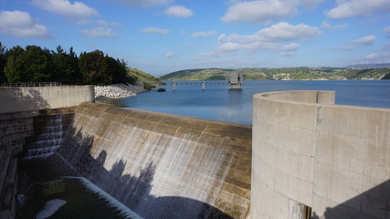 hoover dam on the river