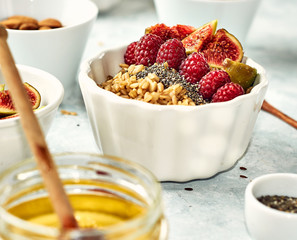 oatmeal with raspberries and figs, healthy breakfast