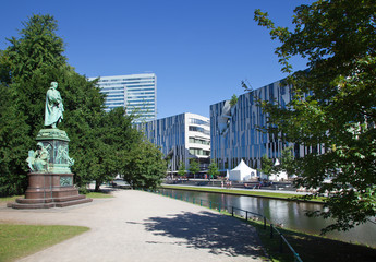 Blick auf den Hofgarten in Düsseldorf