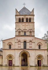 Fototapeta na wymiar Basilica of Saint-Martin d'Ainay, Lyon, France