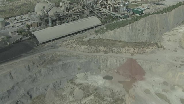 CEMENTERA DESDE EL AIRE