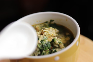 Egg drop spinach soup