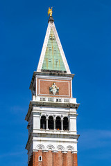 Teil des Markusturms in Venedig
