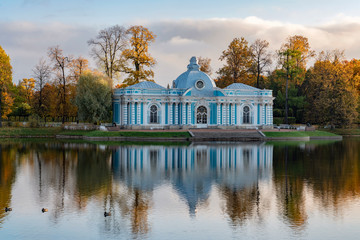 Fototapeta na wymiar Golden autumn in Catherine Park, Pushkin, St. Petersburg, Russia. Pavilion 