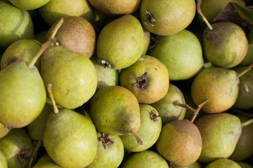 pears at the market