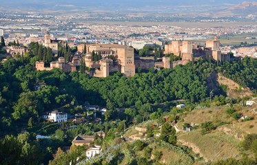 Diferentes vistas de la Alhambra de Granada, desde el Sacromonte