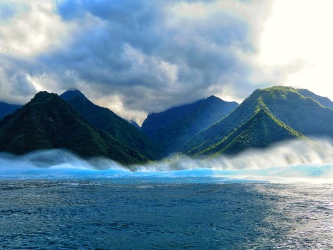 Exploring tropical island of tahiti