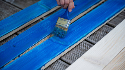 Painting wooden planks blue